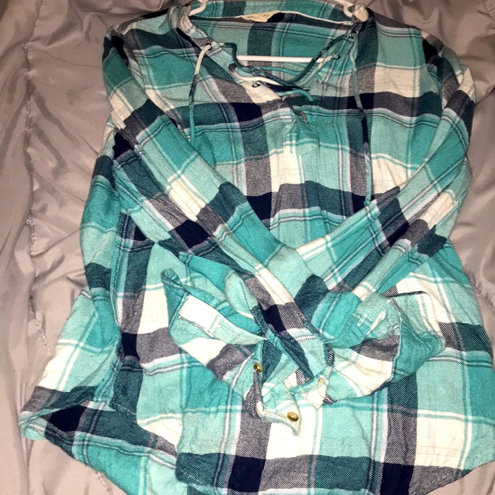 Women’s long sleeve